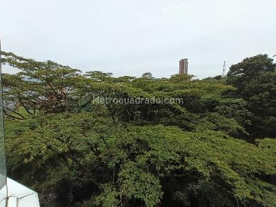 Apartamento de 2 alcobas en arriendo en San Lucas, Medellín, 100 m² · foto 9 de 14