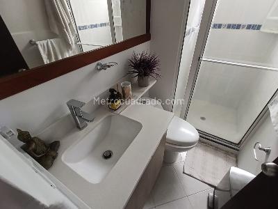 Apartamento de 2 alcobas en arriendo en San Lucas, Medellín, 100 m² · foto 11 de 14