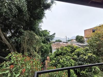 Casa de 3 alcobas en arriendo en El Tesoro, Medellín, 220 m² · foto 9 de 20