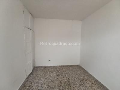 Casa de 4 alcobas en arriendo en Rosales, Medellín, 190 m² · foto 10 de 18