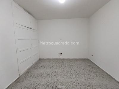 Casa de 4 alcobas en arriendo en Rosales, Medellín, 190 m² · foto 13 de 18