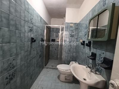 Casa de 4 alcobas en arriendo en Rosales, Medellín, 190 m² · foto 18 de 18