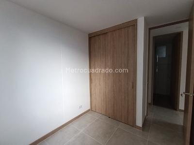 Apartamento de 3 alcobas en arriendo en Los Colegios, Rionegro, 74 m² · foto 8 de 10