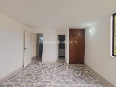 Apartamento en venta en Almeria, Medellín · foto 9 de 14