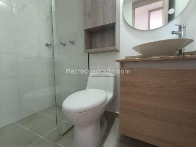 Apartamento de 3 alcobas en arriendo en Altos Las Flores, Sabaneta, 76 m² · foto 6 de 13