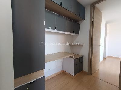 Apartamento de 3 alcobas en arriendo en Altos Las Flores, Sabaneta, 76 m² · foto 9 de 13