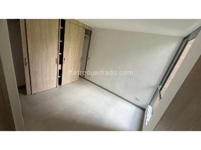 Apartamento en venta en La Cuenca, Envigado · foto 6 de 16