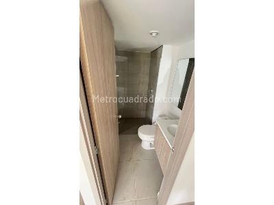 Apartamento en venta en La Cuenca, Envigado · foto 9 de 16