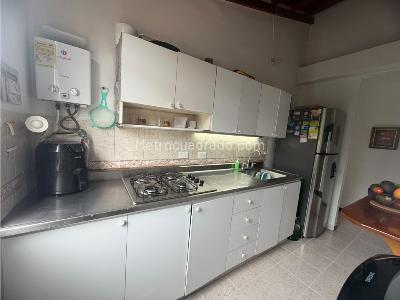 Apartamento de 4 alcobas en venta en Aliadas Del Sur, Sabaneta, 96 m² · foto 6 de 20