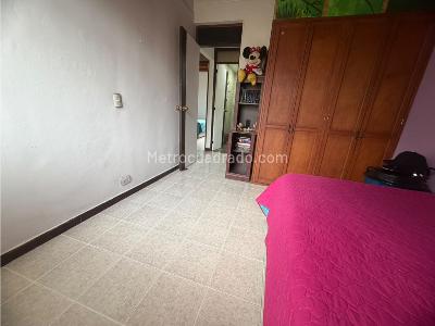 Apartamento de 4 alcobas en venta en Aliadas Del Sur, Sabaneta, 96 m² · foto 10 de 20