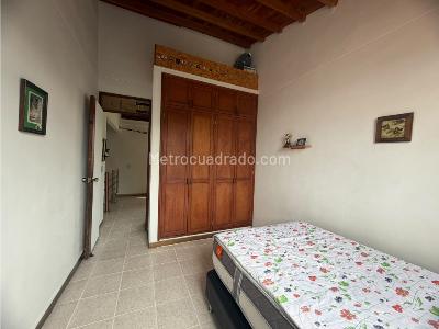 Apartamento de 4 alcobas en venta en Aliadas Del Sur, Sabaneta, 96 m² · foto 13 de 20