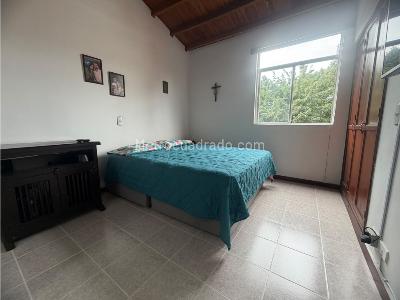 Apartamento de 4 alcobas en venta en Aliadas Del Sur, Sabaneta, 96 m² · foto 15 de 20