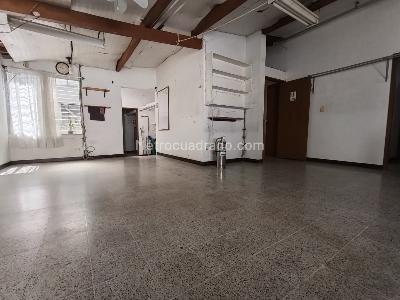 Casa de 3 alcobas en arriendo en Rosales, Medellín, 330 m² · foto 19 de 20