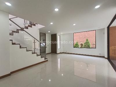Casa de 3 alcobas en arriendo en Loma El Atravesado, Envigado, 230 m² · foto 6 de 20