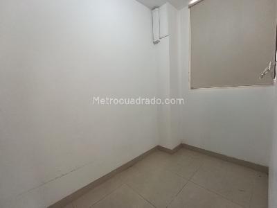 Casa de 3 alcobas en arriendo en Loma El Atravesado, Envigado, 230 m² · foto 17 de 20