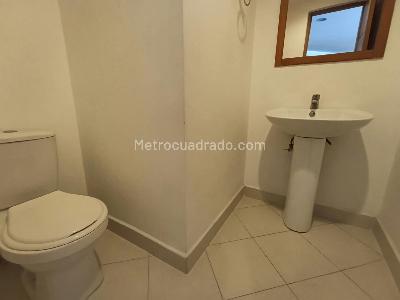 Apartamento de 3 alcobas en arriendo en Aves Maria, Sabaneta, 87 m² · foto 2 de 16