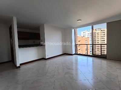 Apartamento de 1 alcoba en arriendo en Patio Bonito, Medellín, 50 m² · foto 3 de 12