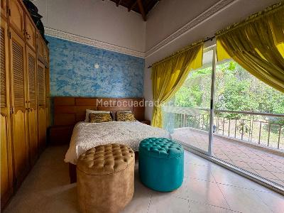 Casa de 4 alcobas en venta en Loma De Las Brujas, Envigado, 344 m² · foto 6 de 18
