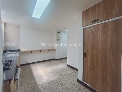 Apartamento de 3 alcobas en arriendo en Conquistadores, Medellín, 142 m² · foto 4 de 20