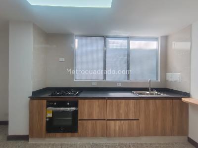 Apartamento de 3 alcobas en arriendo en Conquistadores, Medellín, 142 m² · foto 5 de 20