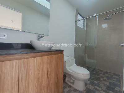Apartamento de 3 alcobas en arriendo en Conquistadores, Medellín, 142 m² · foto 20 de 20