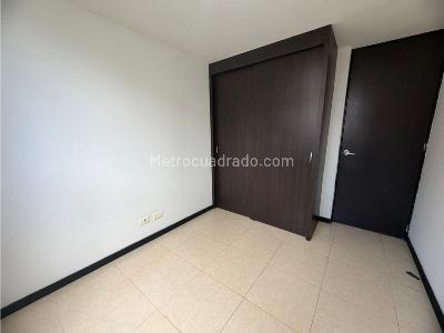Apartamento en venta en Ditaires, Itagüí · foto 6 de 12