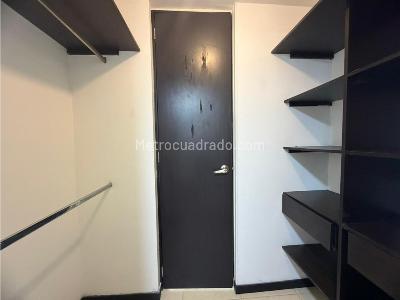 Apartamento en venta en Ditaires, Itagüí · foto 9 de 12