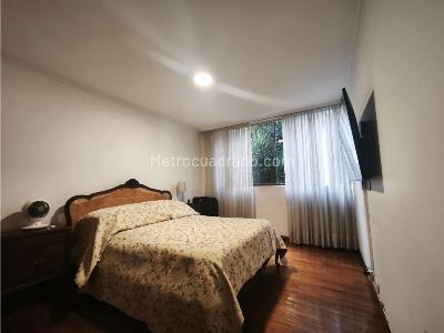 Apartamento en venta en El Poblado, Medellín · foto 20 de 20