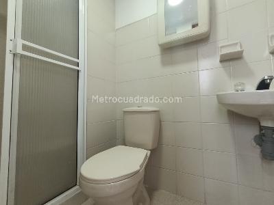 Apartamento de 3 alcobas en arriendo en San Lucas, Medellín, 152 m² · foto 7 de 17