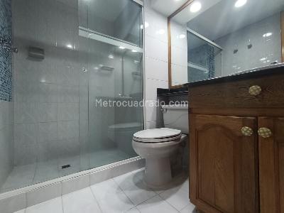 Apartamento de 3 alcobas en arriendo en San Lucas, Medellín, 152 m² · foto 11 de 17