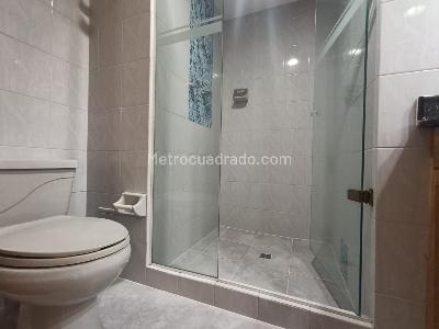Apartamento de 3 alcobas en arriendo en San Lucas, Medellín, 152 m² · foto 13 de 17