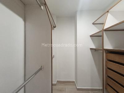 Apartamento de 3 alcobas en arriendo en San Lucas, Medellín, 152 m² · foto 16 de 17