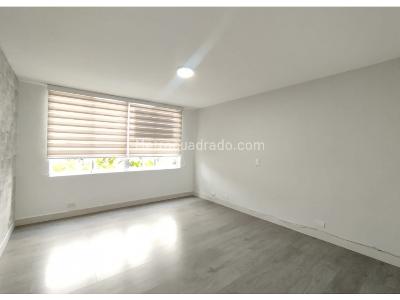 Apartamento de 4 alcobas en venta en Patio Bonito, Medellín, 154 m² · foto 11 de 19