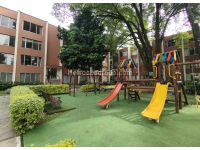Apartamento de 4 alcobas en venta en Patio Bonito, Medellín, 154 m² · foto 19 de 19