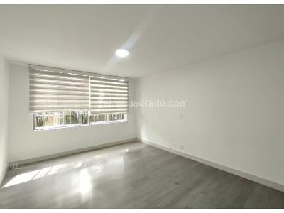 Apartamento de 4 alcobas en venta en Patio Bonito, Medellín, 154 m² · foto 5 de 19