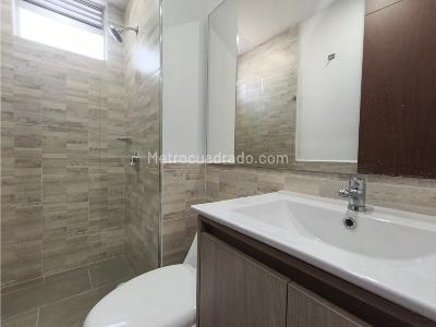 Apartamento de 3 alcobas en venta en Castropol, Medellín, 95 m² · foto 15 de 16