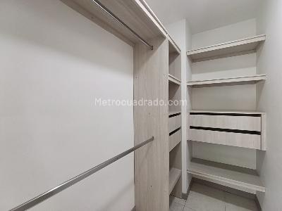 Apartamento de 3 alcobas en arriendo en Las Lomas, Medellín, 100 m² · foto 8 de 18