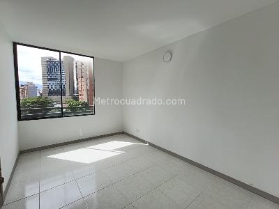 Apartamento de 3 alcobas en arriendo en Las Lomas, Medellín, 100 m² · foto 11 de 18