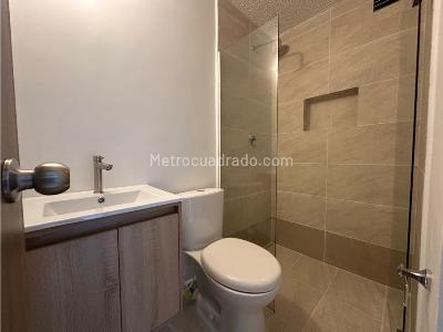 Apartamento en venta en Loma Del Escobero, Envigado · foto 13 de 18