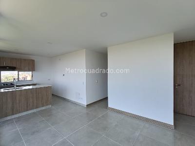 Apartamento de 3 alcobas en arriendo en Los Colegios, Rionegro, 74 m² · foto 3 de 12