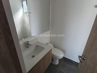 Apartamento de 3 alcobas en arriendo en Los Colegios, Rionegro, 74 m² · foto 8 de 12