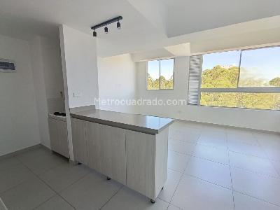 Apartamento de 2 alcobas en arriendo en Tranvia, Rionegro, 52 m² · foto 3 de 12