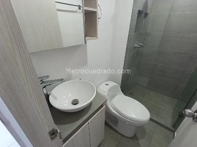 Apartamento de 2 alcobas en arriendo en Tranvia, Rionegro, 52 m² · foto 9 de 12