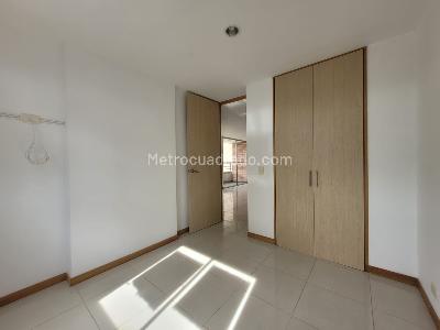 Apartamento de 2 alcobas en arriendo en Los Colegios, Rionegro, 70 m² · foto 9 de 13