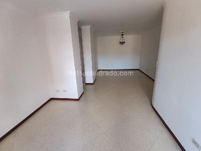 Apartamento de 3 alcobas en arriendo en Laureles Medellin, Medellín, 75 m² · foto 10 de 14
