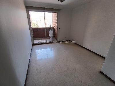 Apartamento de 3 alcobas en arriendo en Laureles Medellin, Medellín, 75 m² · foto 11 de 14