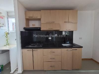 Apartamento de 3 alcobas en arriendo en Suramerica Itagui, Itagüí, 76 m² · foto 6 de 20