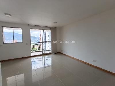 Apartamento de 3 alcobas en arriendo en Suramerica Itagui, Itagüí, 76 m² · foto 8 de 20