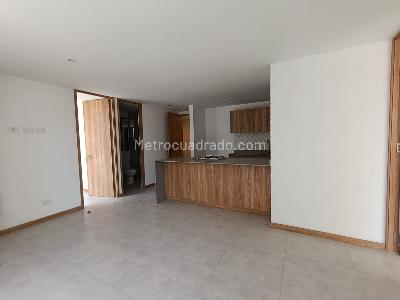 Apartamento de 2 alcobas en arriendo en Prados De Sabaneta, Sabaneta, 66 m² · foto 2 de 20