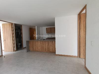 Apartamento de 2 alcobas en arriendo en Prados De Sabaneta, Sabaneta, 66 m² · foto 6 de 20